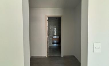 SEMIPISO 4 AMBIENTES CON LAVADERO