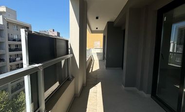 SEMIPISO 4 AMBIENTES CON LAVADERO
