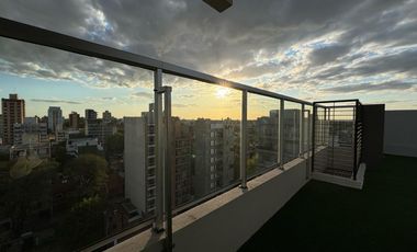 SEMIPISO 4 AMBIENTES CON LAVADERO