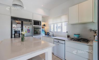 Casa venta en Canton Puerto - MAROTO PROPIEDADES-
