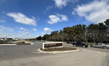 Lote a la Laguna en Los Puentes - Nordelta