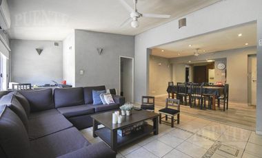 Casa en Llavallol