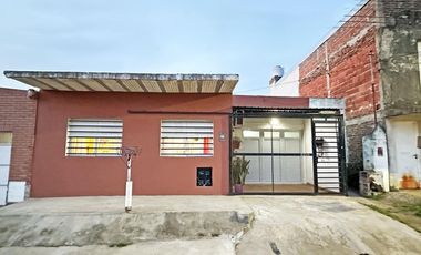 Casa en  Andrade al 2200