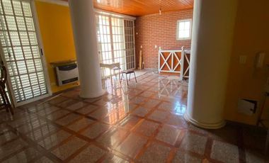 Oficinas en alquiler en Morón