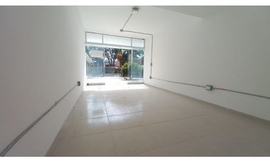 SE VENDE LOCAL EN LA CEJA