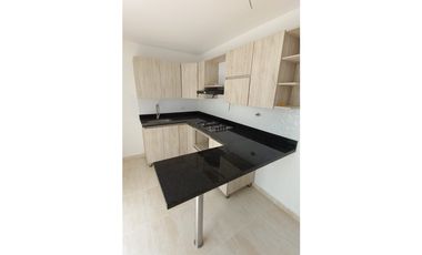 CASA EN VENTA EN LA CEJA PARA ESTRENAR