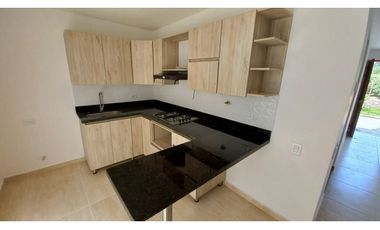 CASA EN VENTA EN LA CEJA SECTOR EL TAMBO.