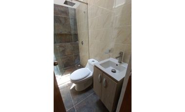 CASA EN VENTA EN LA CEJA SECTOR EL TAMBO.