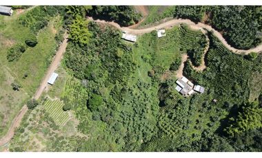 LOTE INDEPENDIENTE EN VENTA EN EL RETIRO