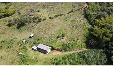 LOTE INDEPENDIENTE EN VENTA EN EL RETIRO