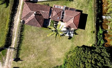 CASA FINCA EN VENTA GUATAPE
