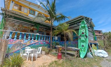 HOTEL AMOBLADO EN VENTA GUATAPÉ