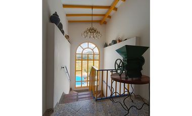 HOTEL AMOBLADO EN VENTA GUATAPÉ