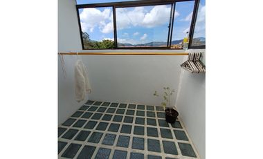CASA UNIFAMILIAR EN VENTA EN LA CEJA