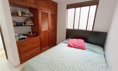 CASA UNIFAMILIAR EN VENTA EN LA CEJA