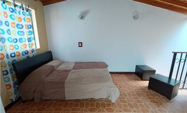 CASA UNIFAMILIAR EN VENTA EN LA CEJA