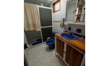 CASA UNIFAMILIAR EN VENTA EN LA CEJA