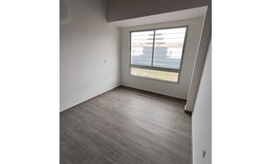 CASA EN VENTA PARA ESTRENAR LA CEJA