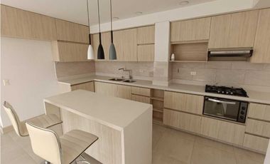 SE VENDE AMPLIO APARTAMENTO EN MARINILLA