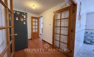 Casa Esquina con Excelente Ubicación Estratégica