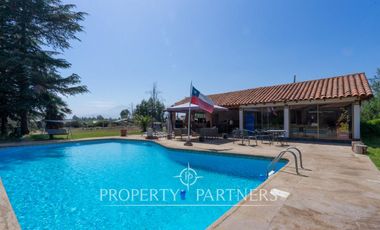 Comoda casa en sector San Vicente Pirque