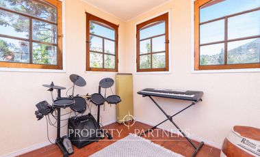 Comoda casa en sector San Vicente Pirque