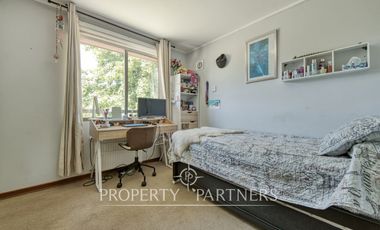 Hermosa casa en venta en familiar condominio, Las Pircas, Peñalolén