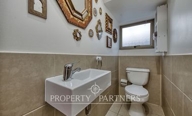 Hermosa casa en venta en familiar condominio, Las Pircas, Peñalolén