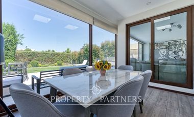 Casa moderna en excelente estado en condominio consolidado de Piedra Roja