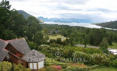 Linda casa con vista al lago cerca de Futrono
