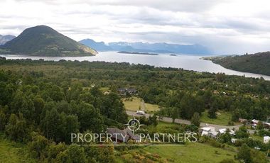 Linda casa con vista al lago cerca de Futrono
