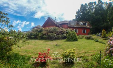 Linda casa con vista al lago cerca de Futrono