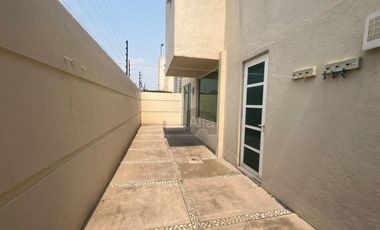 Casa en Renta en San Jerónimo Chicahualco, Metepec