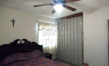 Casas Venta San Nicolás de los Garza  69-CV-2825