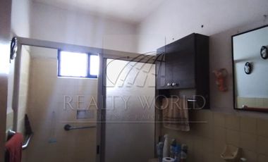 Casas Venta San Nicolás de los Garza  69-CV-2825