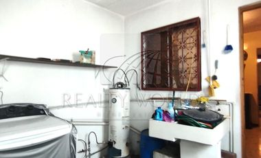 Casas Venta San Nicolás de los Garza  69-CV-2825
