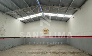 Emiliano Zapata: Amplia Bodega en venta