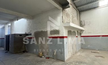 Emiliano Zapata: Amplia Bodega en venta