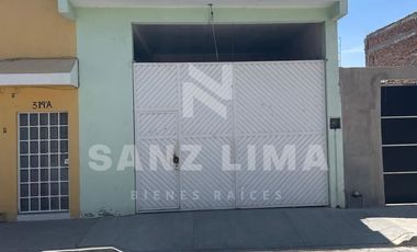 Emiliano Zapata: Amplia Bodega en venta