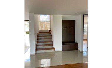 Casa en Arriendo Hacienda San Simón Chia