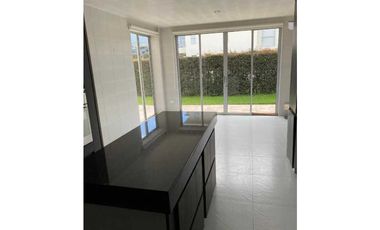 Casa en Arriendo Hacienda San Simón Chia