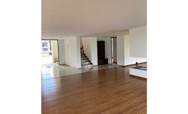 Casa en Arriendo Hacienda San Simón Chia