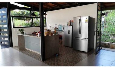 Casa Campestre en La Mesa de Un Solo Piso