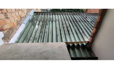 Casa económica de 50 M2 en 155 mill en La Mesa Cund, a 4 MIN del centr