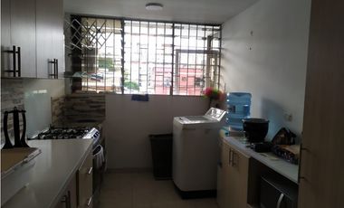 VENTA APARTAMENTO EN EDIFICIO MUY CENTRAL CIRCUNVALAR PEREIRA