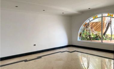 Casa en Arriendo y Venta Alto de Poblado