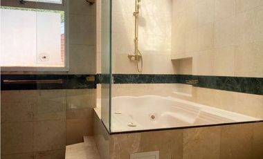 Casa en Arriendo y Venta Alto de Poblado