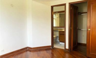 Casa en Arriendo y Venta Alto de Poblado
