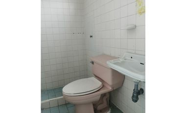 SE VENDE CASA BARRIO LAGOS 3 FLORIDABLANCA