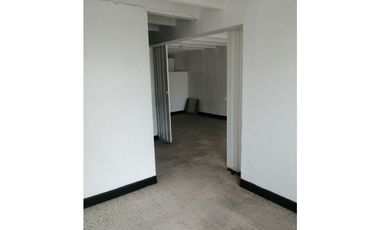 SE VENDE CASA BARRIO LAGOS 3 FLORIDABLANCA